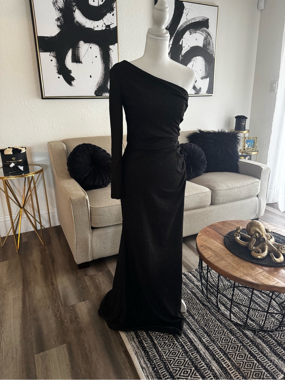 Elegant One-Shoulder Evening Gown